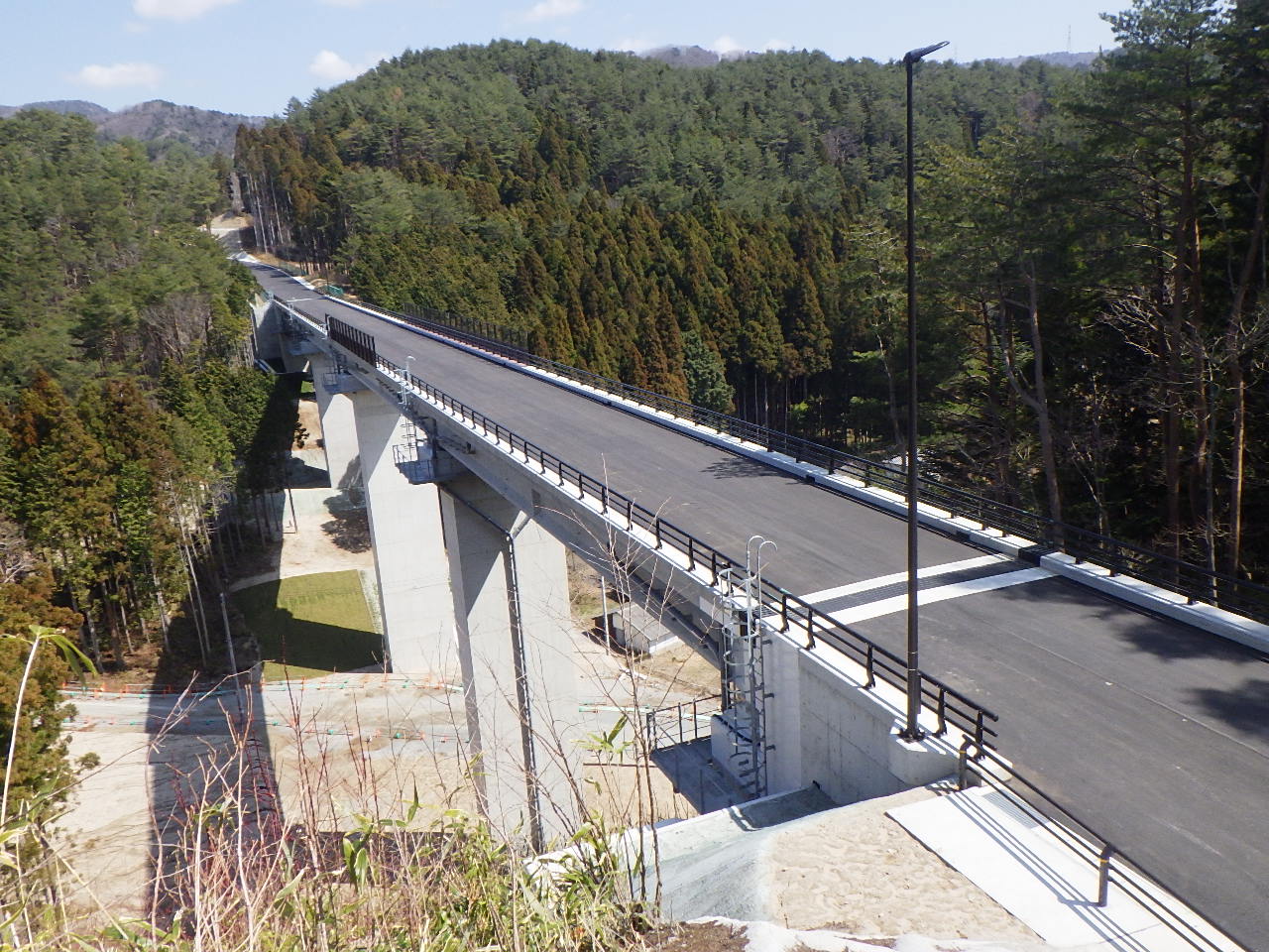 福島県 県の骨格を担う6本の連携軸とふくしまの復興 創生のための道路ネットワークなどの整備を進める 道路構造物ジャーナルnet